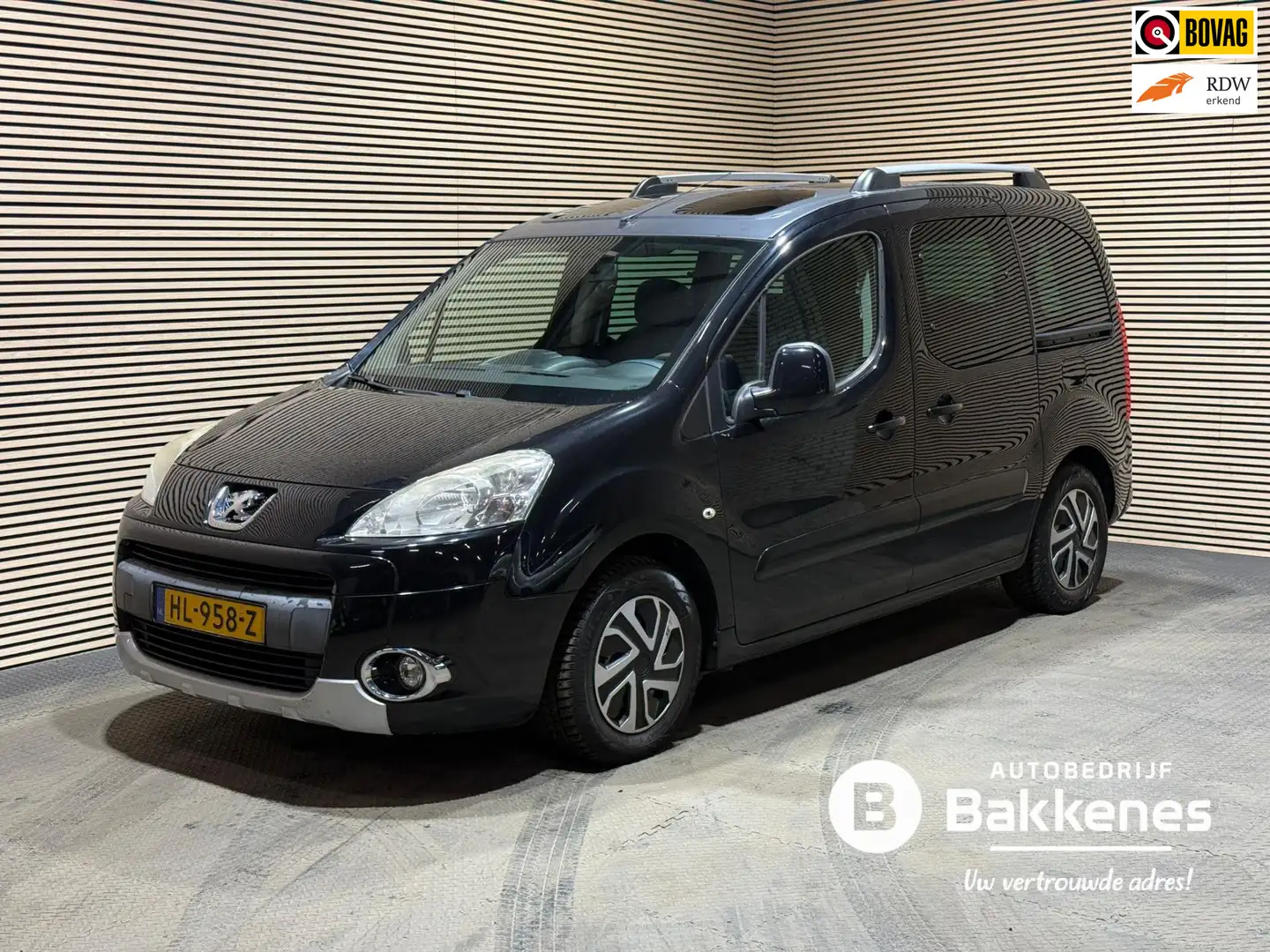 Peugeot Partner Tepee 1.6 VTi XT Executive | Airco | Trekhaak Schwarz - 1