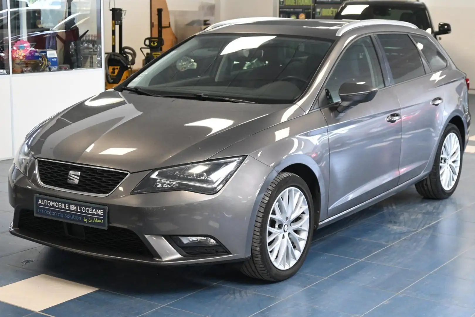 SEAT Leon 2.0 TDI 150 Start/Stop Premium DSG6 Gris - 1