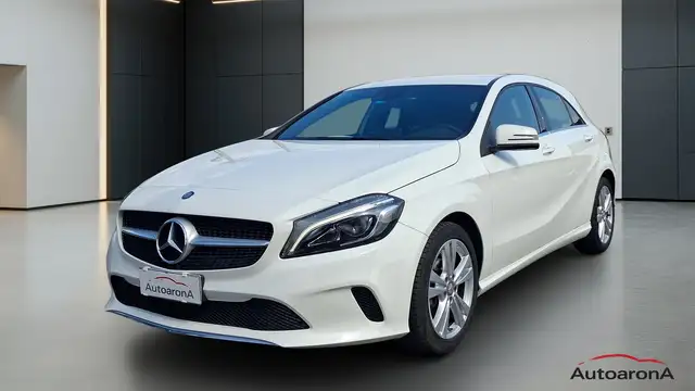 Mercedes-Benz A 160 - A 160 d Sport my16