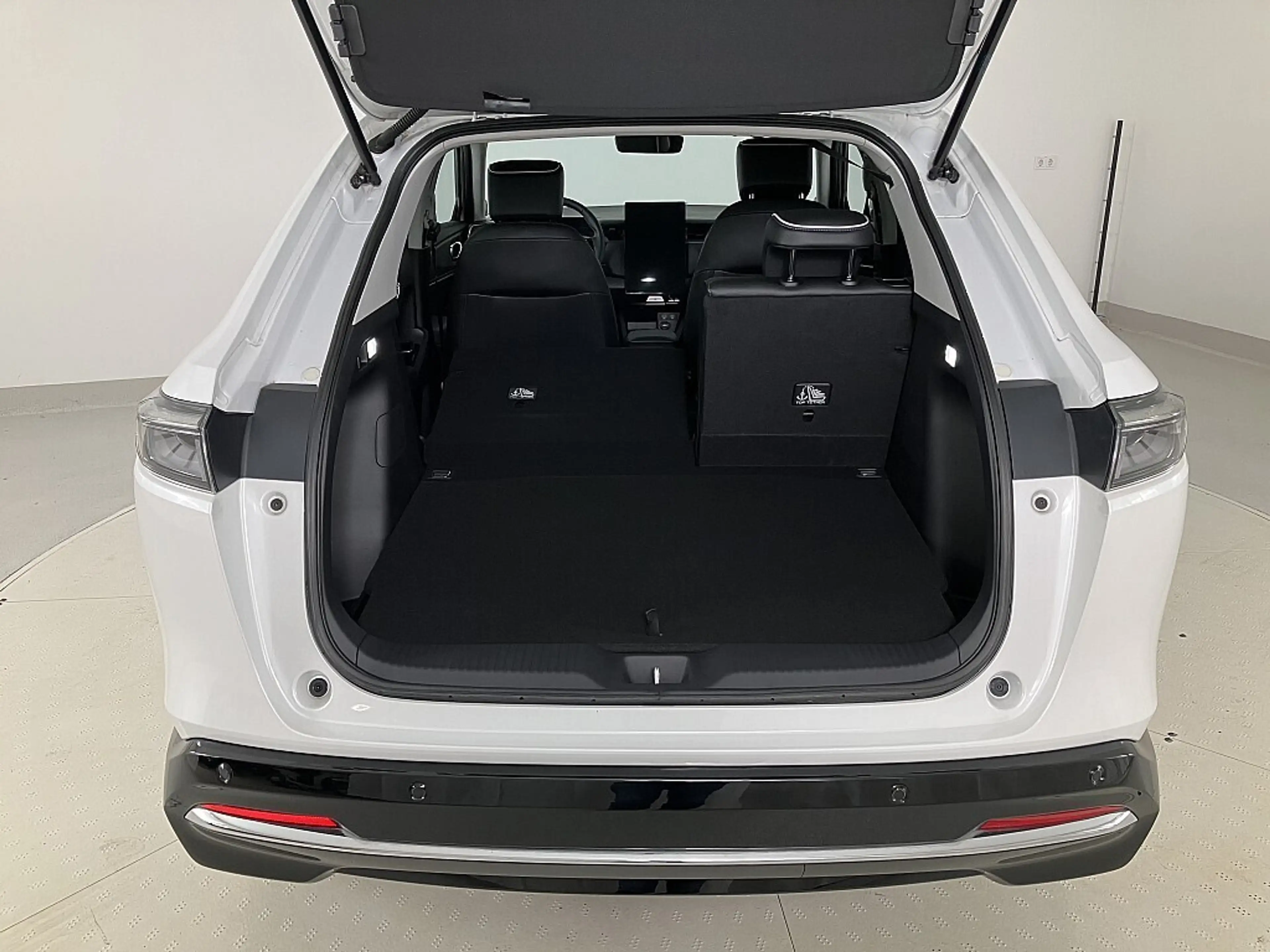 Honda e:Ny1 eNy1 68,8kWh Elegance — photo 8