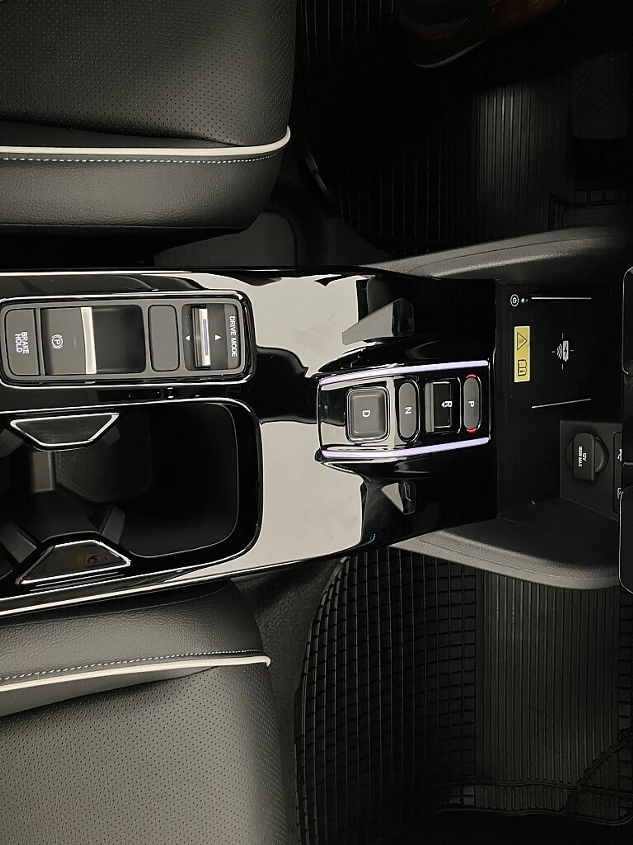 Honda e:Ny1 eNy1 68,8kWh Elegance — photo 15