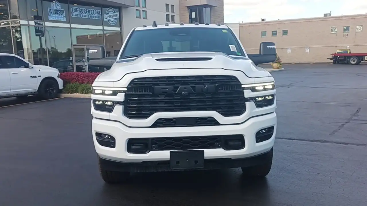 RAM 2500 снимка RAM 2500