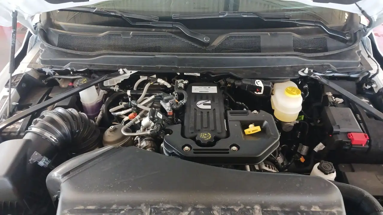 RAM 2500 снимка RAM 2500