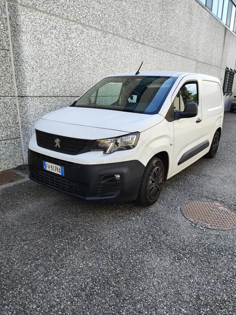 Peugeot Partner van - 1