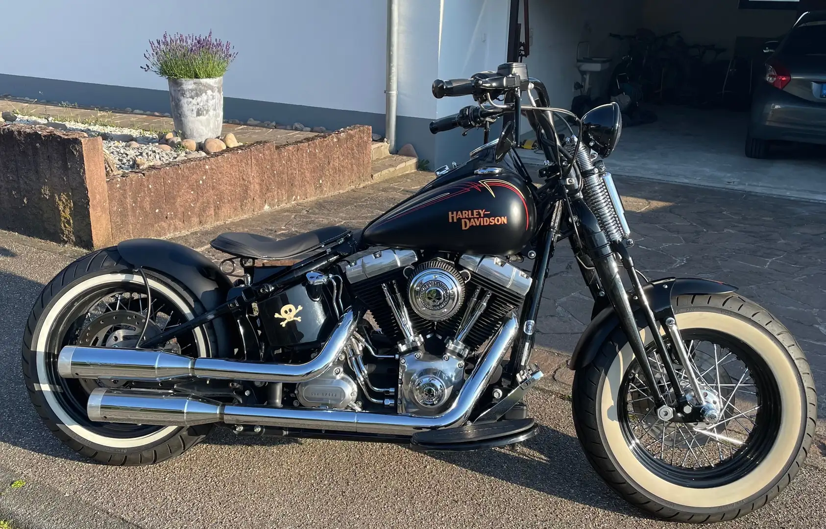 Harley-Davidson Softail FLSTSB Cross Bones Negro - 1