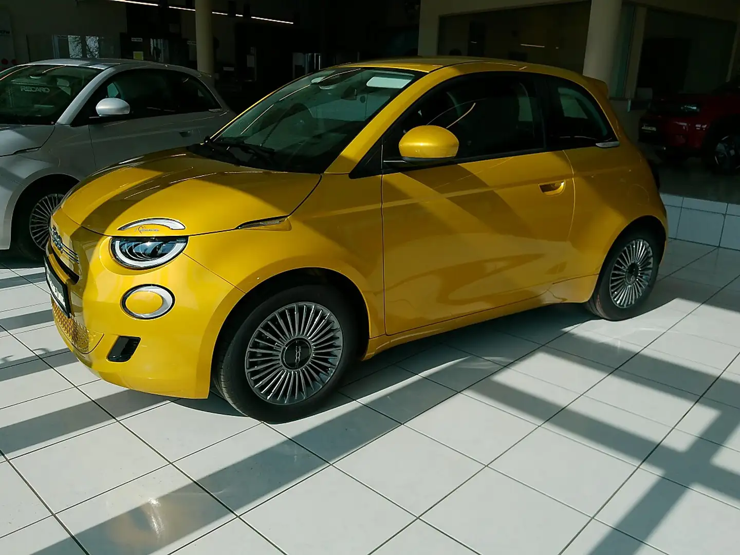 Fiat 500 Hatchback Hybrid Torino - 2