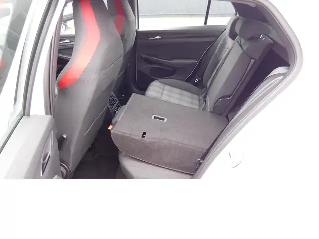 Volkswagen Golf view 13