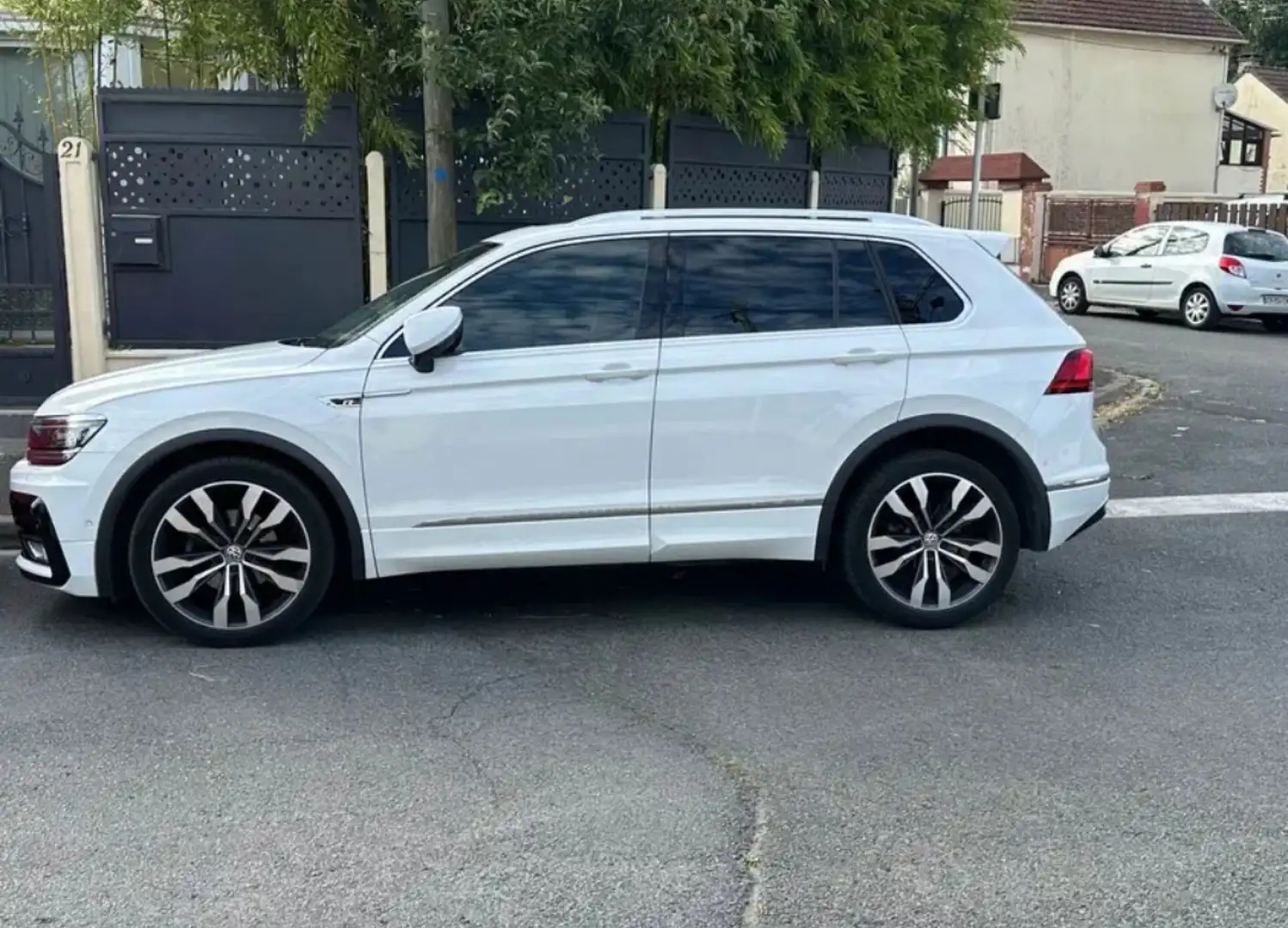 Volkswagen Tiguan 2.0 TDI 150 FAP BlueMotion Technology Carat 4Motio - 1