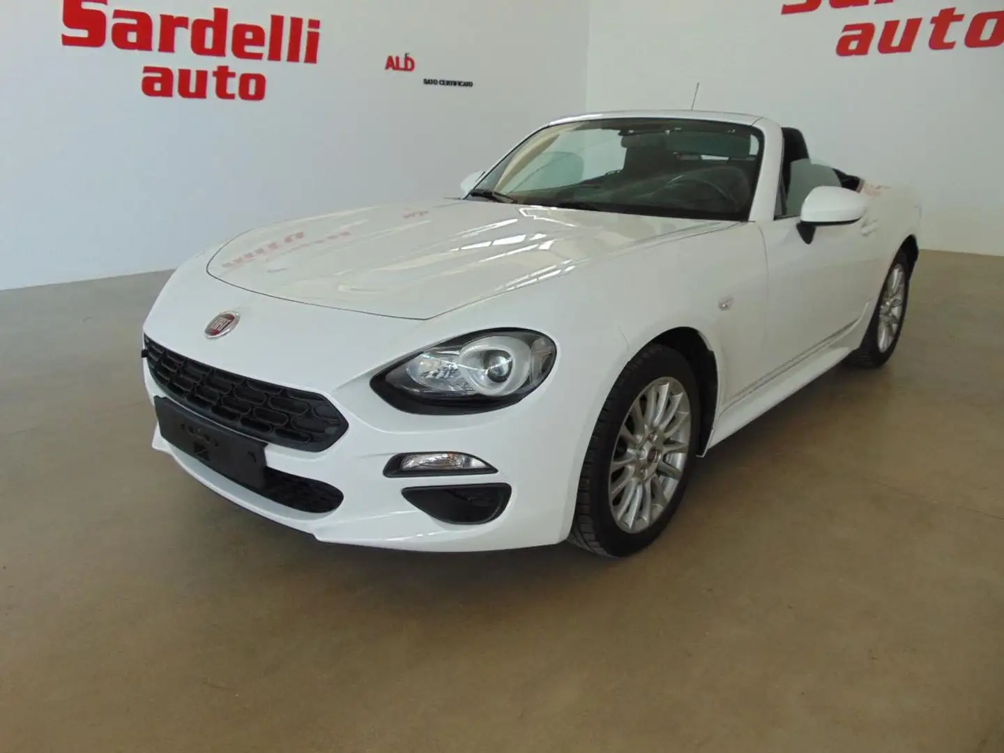Fiat 124 Spider 1.4 MultiAir Bianco - 1