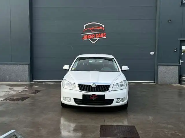 Skoda Octavia 1.6 TDI DPF DSG Navi Airco CruiseCntrl Camera