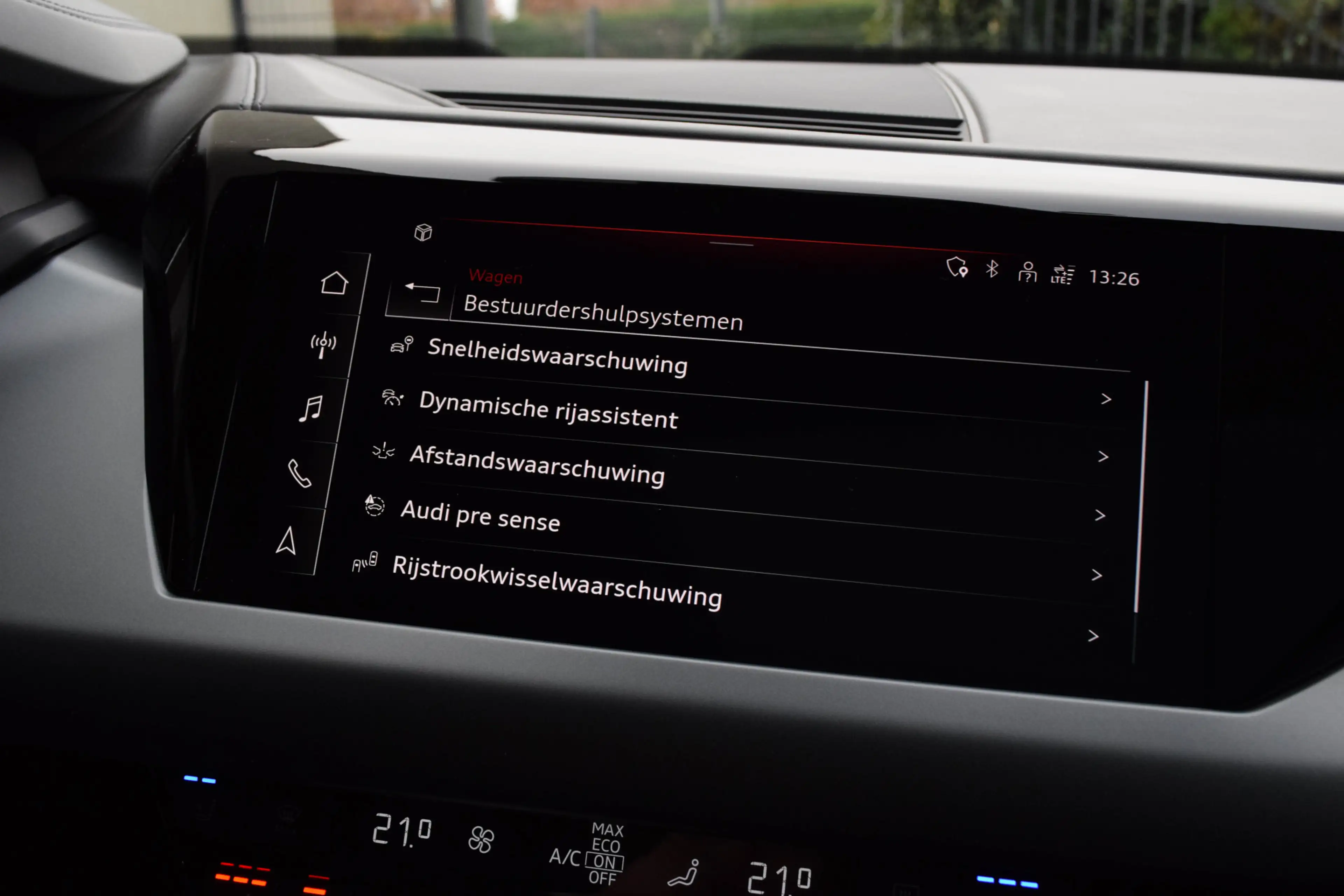Audi e-tron GT Quattro / RS Design Interieur/ Luchtvering/ Bang & — photo 13