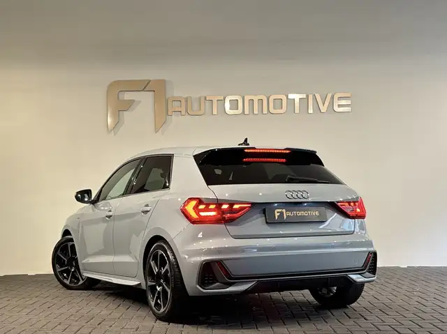 Audi A1 view 7