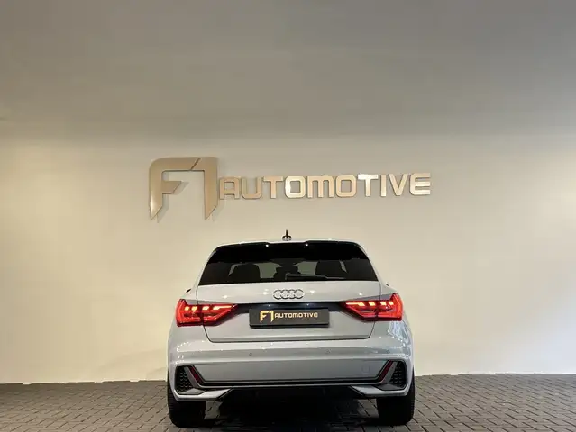 Audi A1 view 8