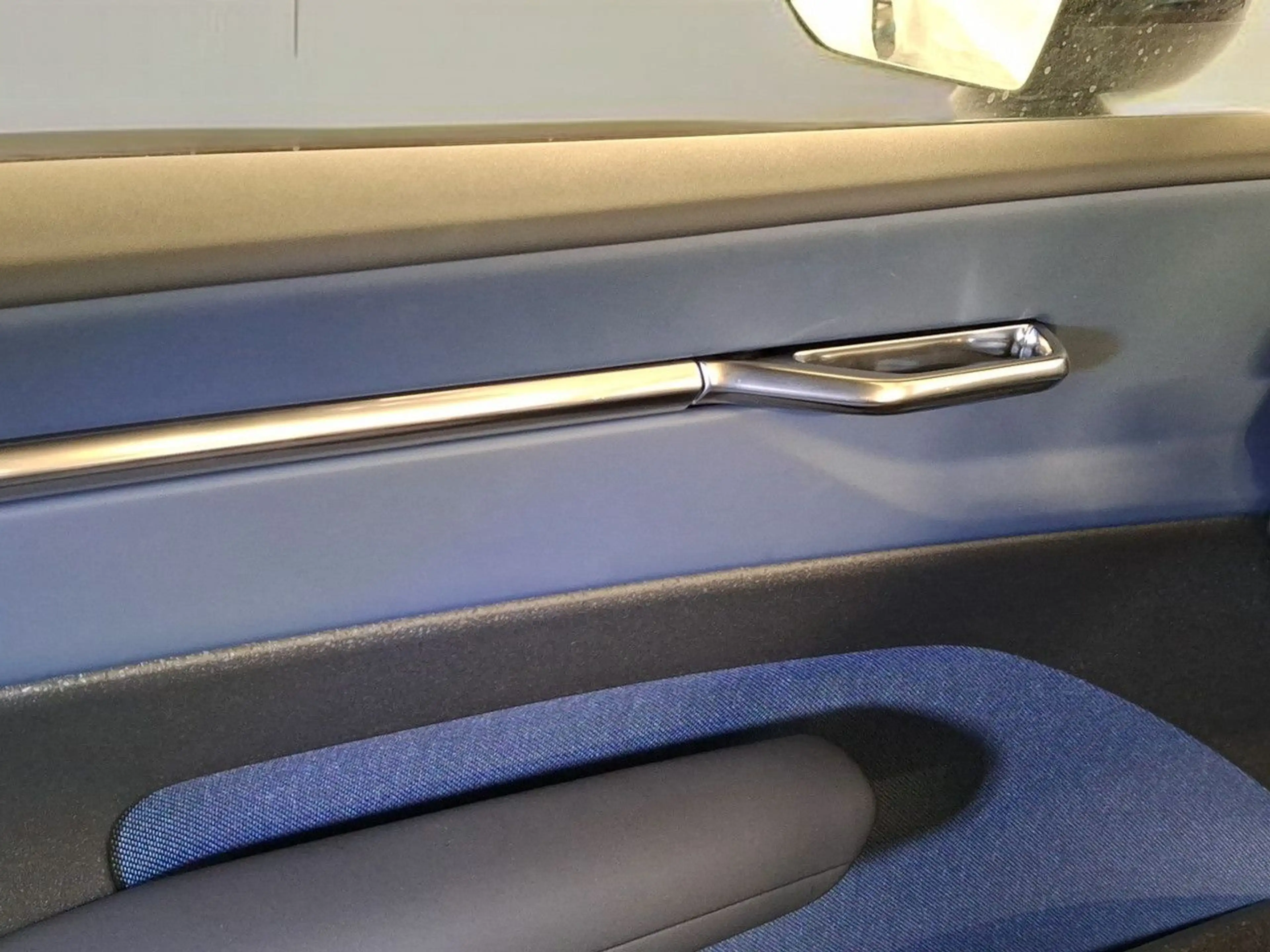 Volvo EX30 Plus 2WD Pure Electric !! SITZ-U. LKRHZG !! — photo 10