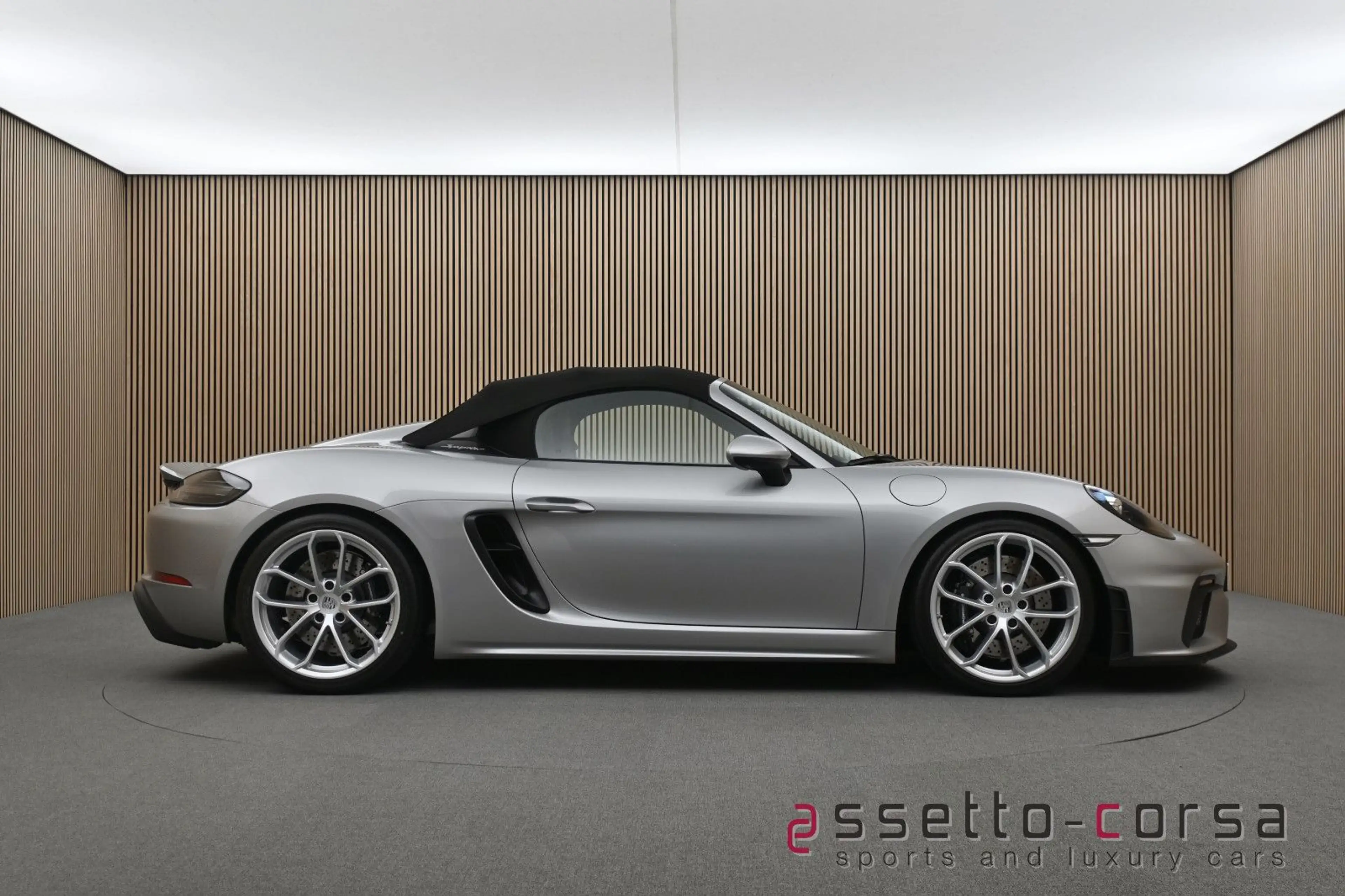 Porsche Boxster 718 Boxster Spyder*18-W*PDC*CarPlay — photo 13