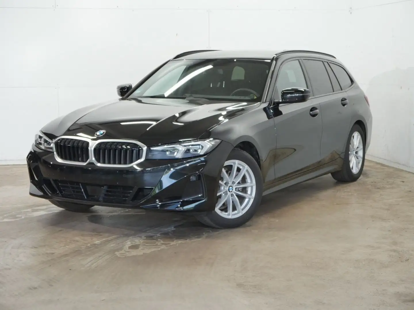 BMW 318 i Tour. AHK HiFi QI ACC SHZ LED MFL SHZ Noir - 1