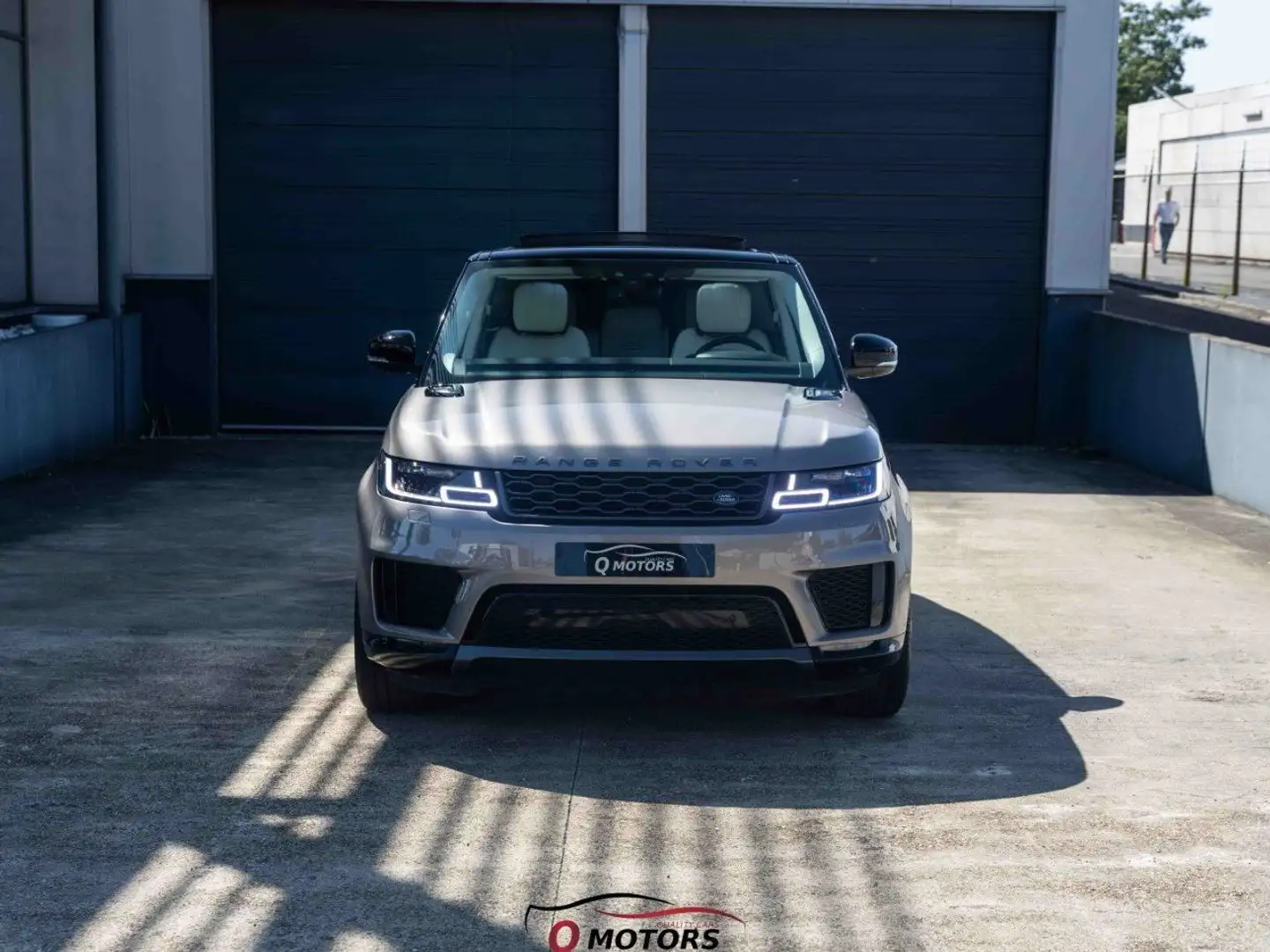 Land Rover Range Rover Sport 3.0 D250-MHEV HSE-PANO-SOFTCL-KEYL-ACC-TREKH-BTW Beige - 2