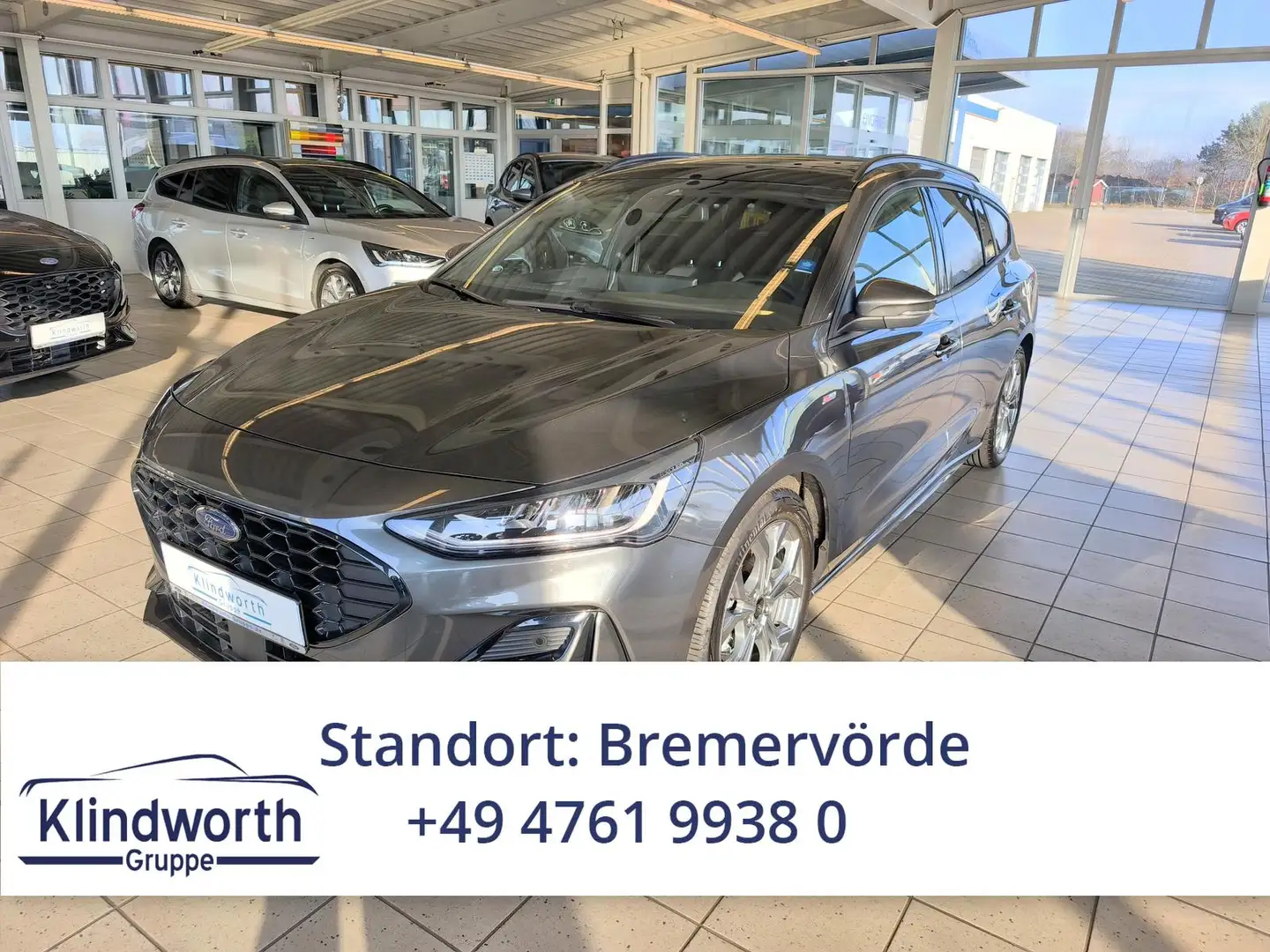 Ford Focus Turnier 1.5 EcoB. Aut. ST-LINE X Pano,AHK Gris - 1