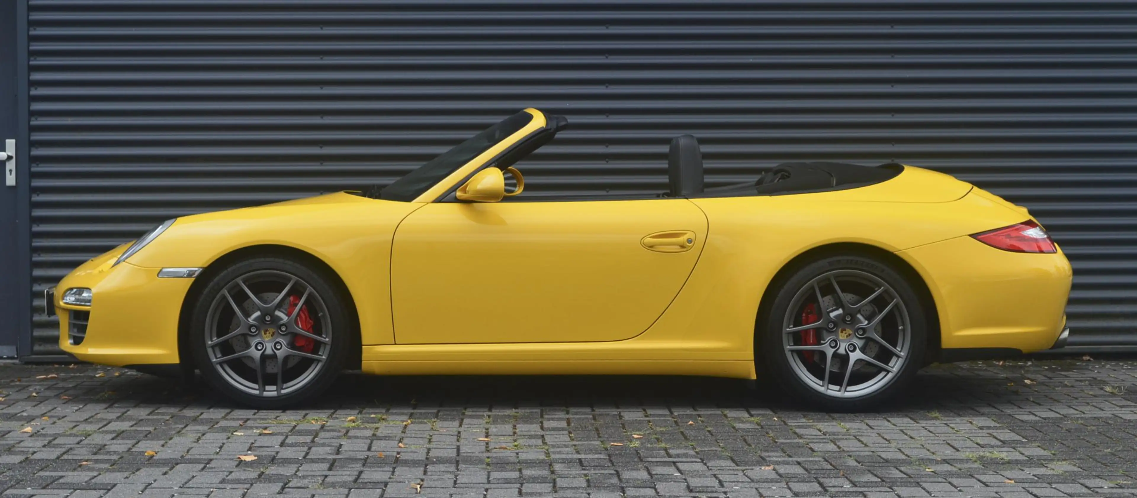 Porsche 997 997.2 3.8 Carrera 4S Cabriolet — photo 6