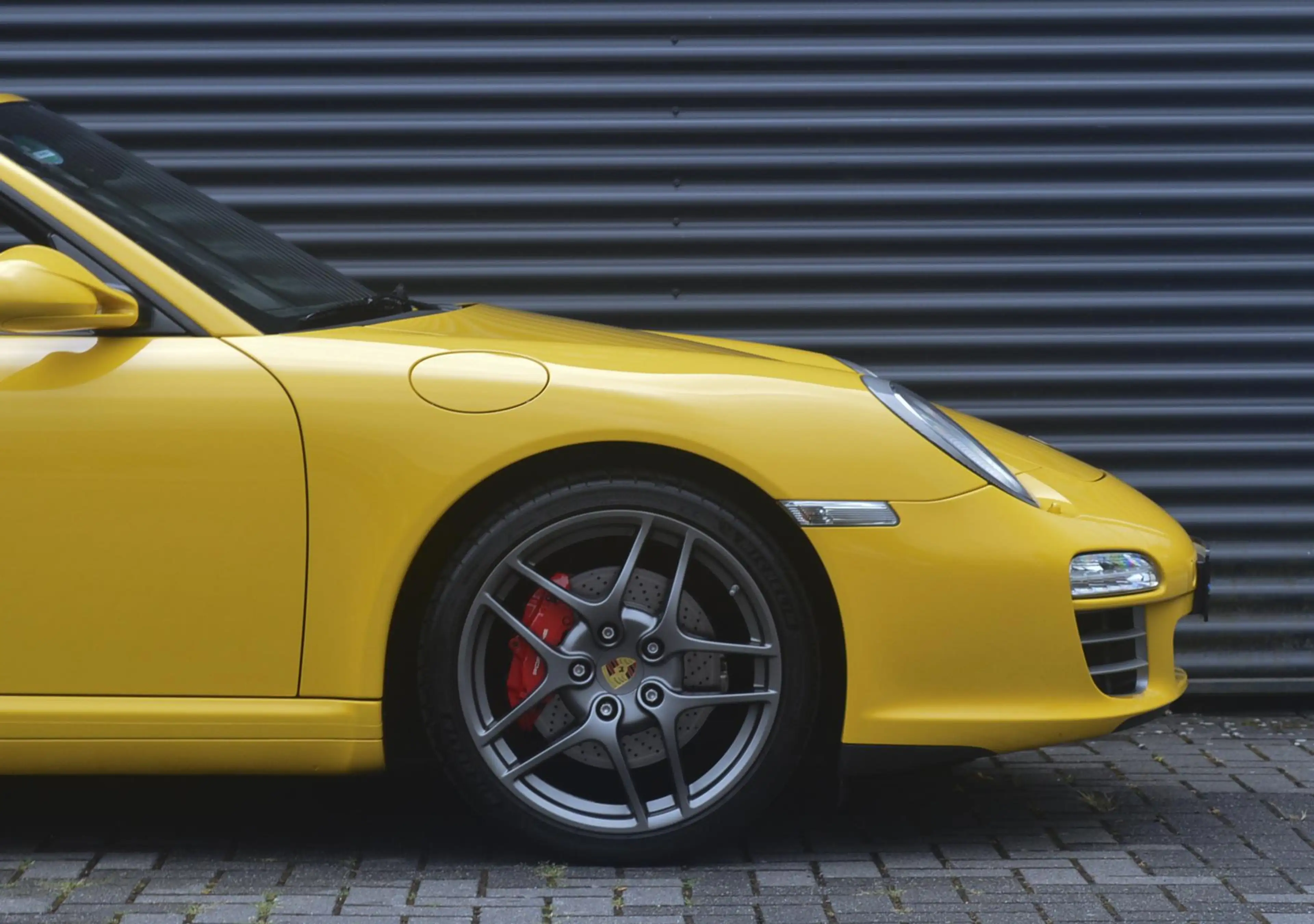 Porsche 997 997.2 3.8 Carrera 4S Cabriolet — photo 11