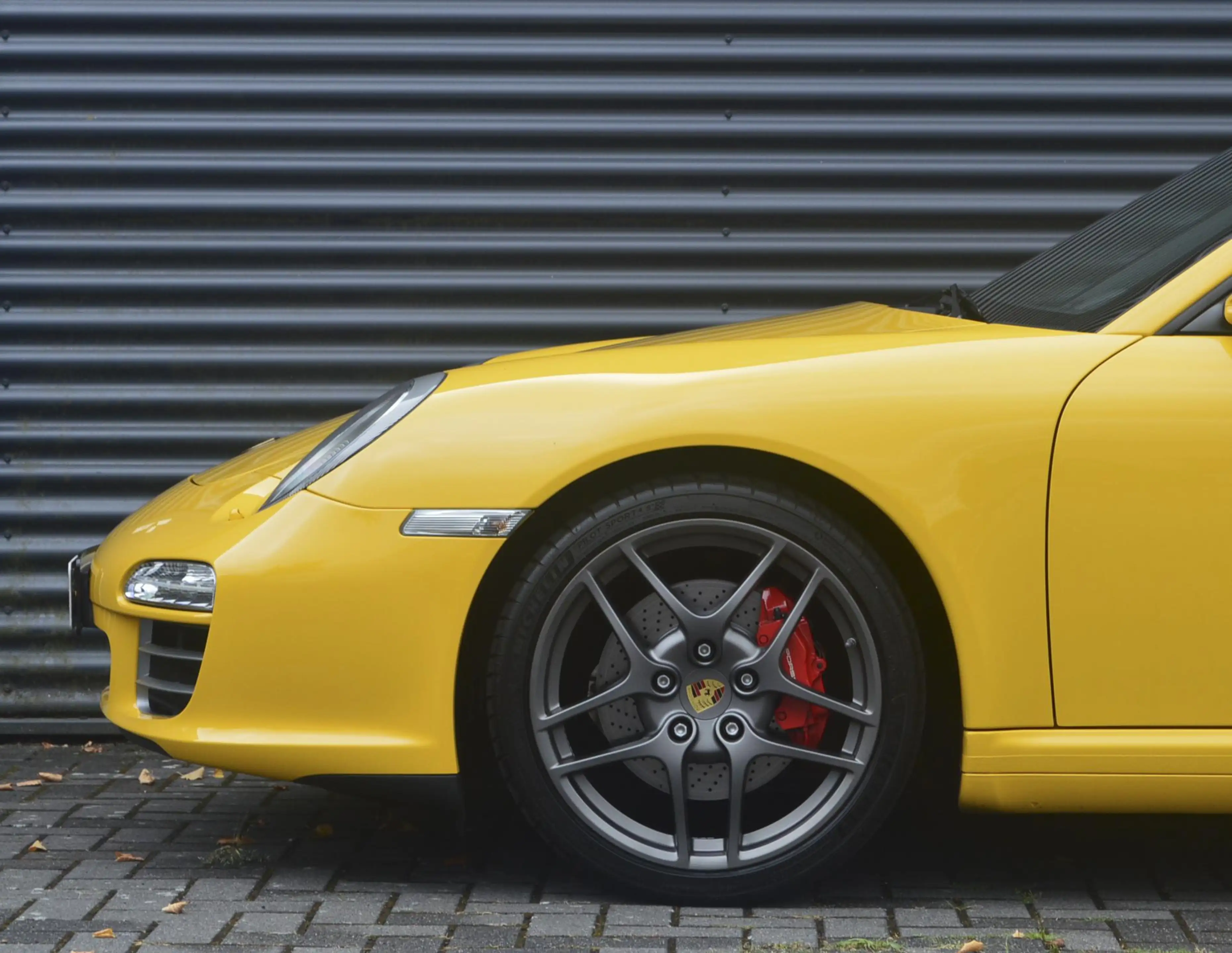 Porsche 997 997.2 3.8 Carrera 4S Cabriolet — photo 12