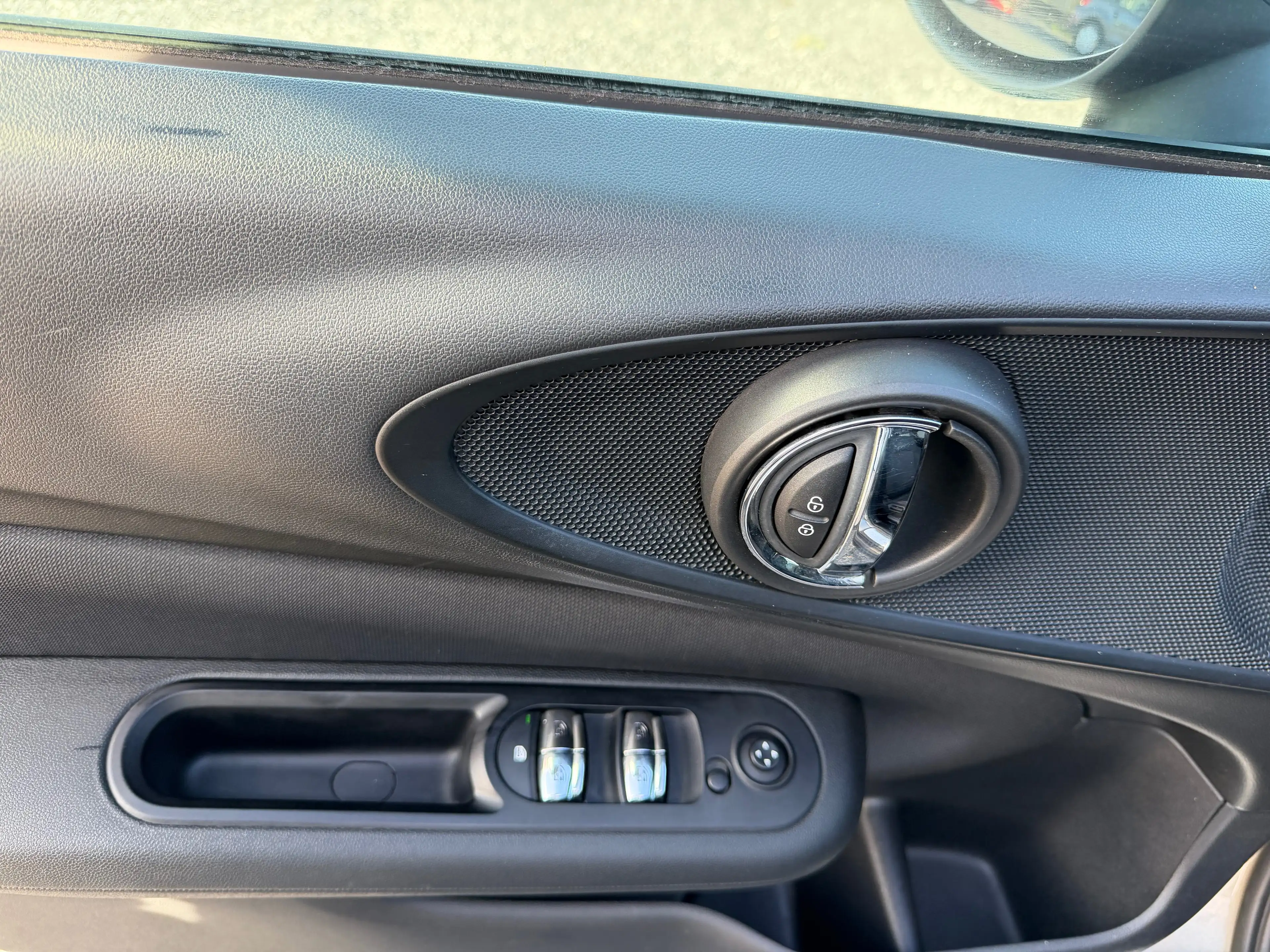 MINI One D Clubman Mini Clubman 1.5 D One AdBlue (EU6d-TEMP) — photo 13