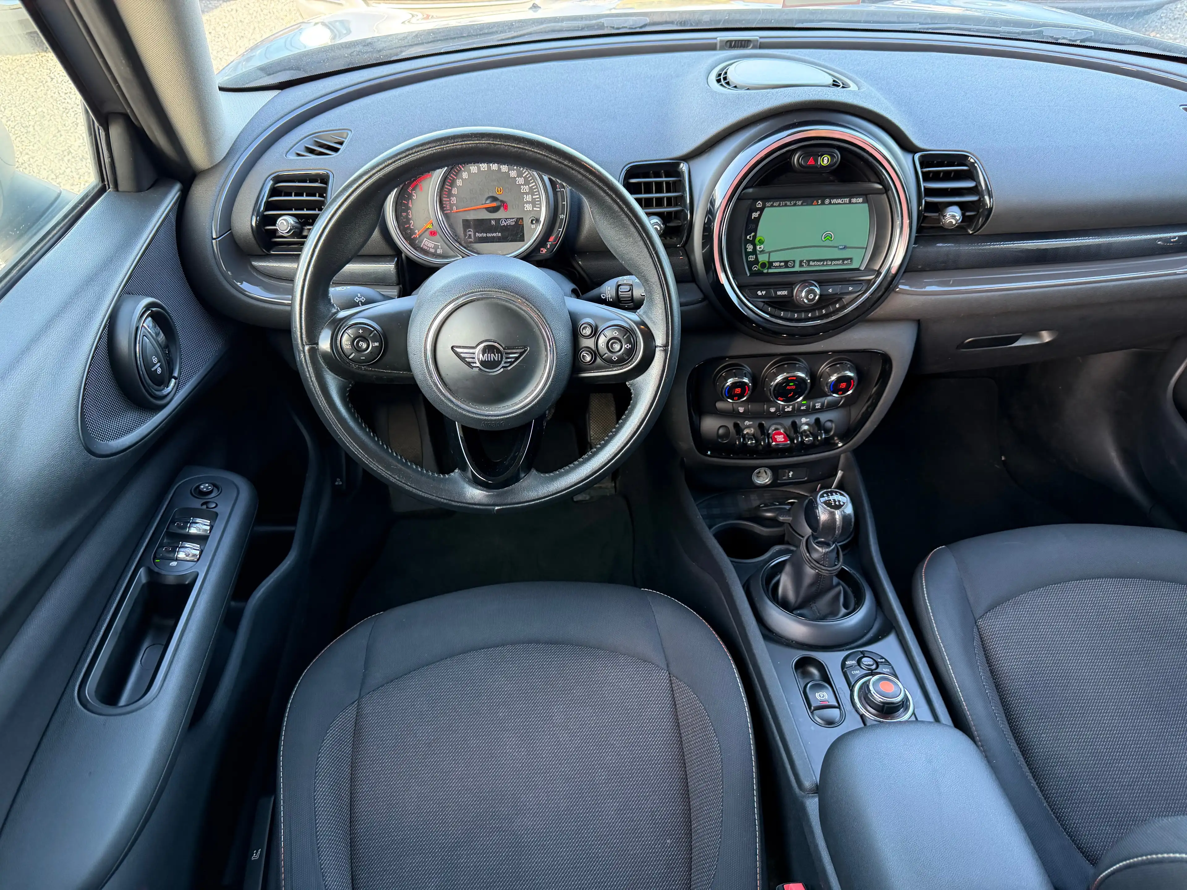 MINI One D Clubman Mini Clubman 1.5 D One AdBlue (EU6d-TEMP) — photo 12