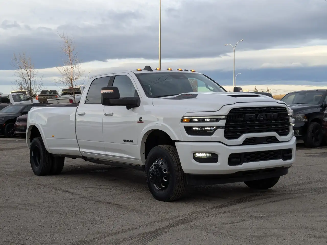 RAM 3500 снимка RAM 3500