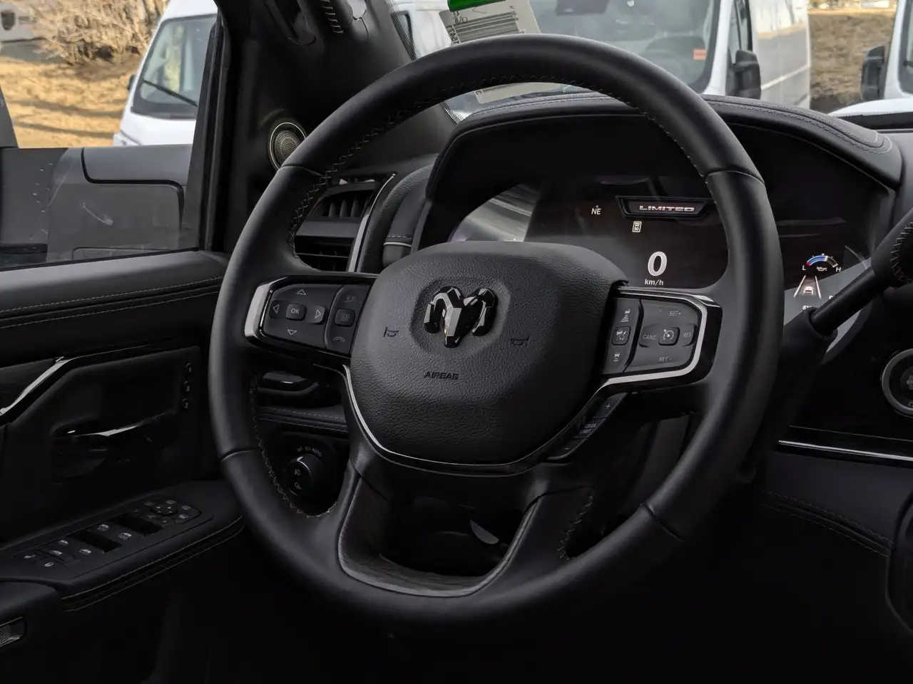 RAM 3500 снимка RAM 3500