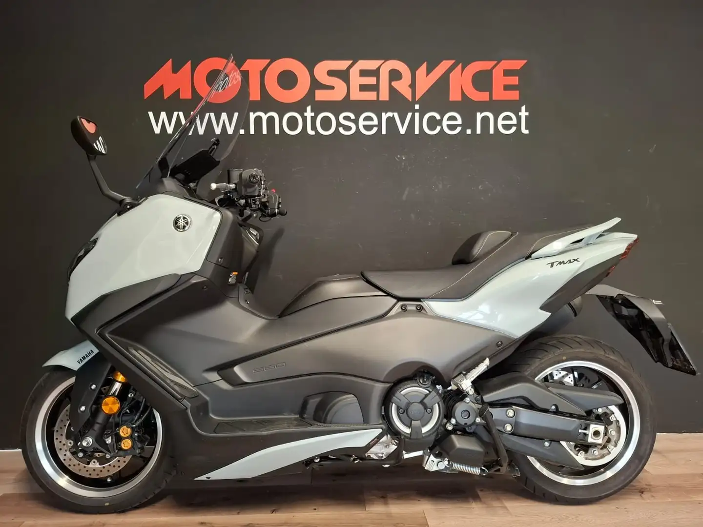 Yamaha TMAX 560 TECH MAX Grigio - 1