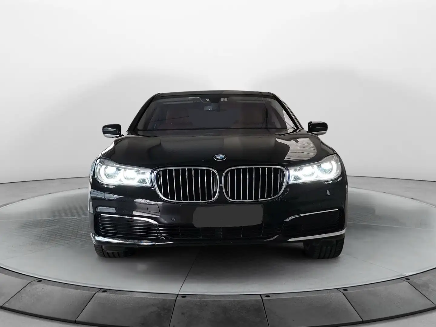 BMW 730 d xDrive// ESD// LEDER// NAVI// PDC// Noir - 2