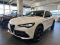 Alfa Romeo Stelvio MY23 Veloce 2.0 GME 280 PS Aut. AWD Wit - thumbnail 1