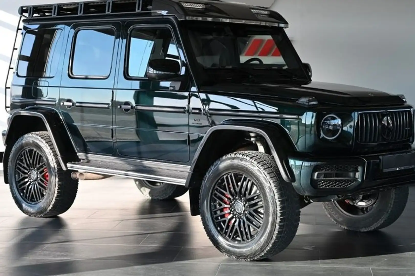 Mercedes-Benz G 63 AMG 4x42 Verde - 2
