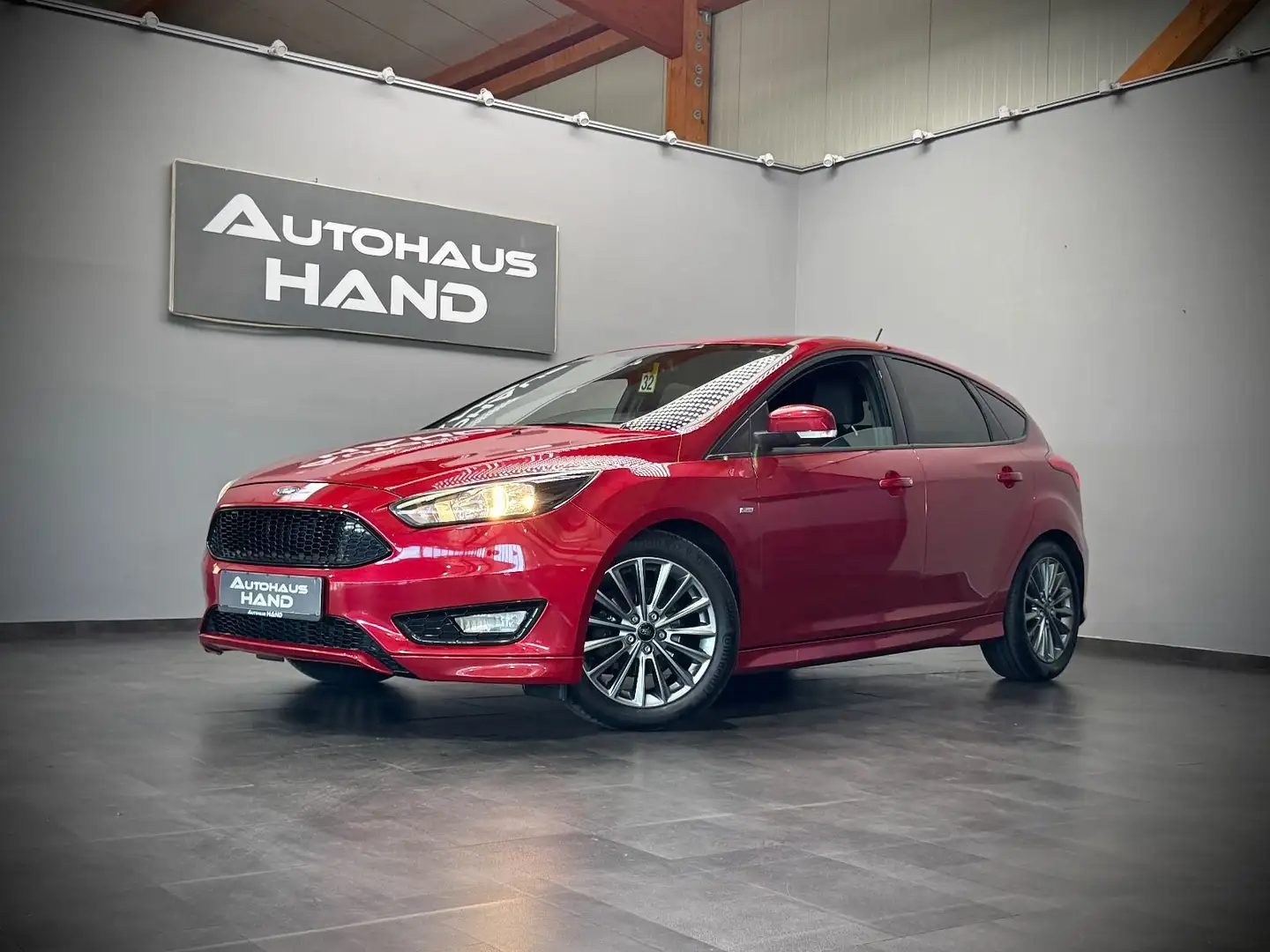 Ford Focus 1.0*LIM.*ST-LINE*KAMERA*LHZ*SHZ*2.HAND* Rouge - 1