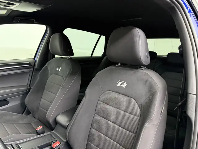 Volkswagen Golf view 8