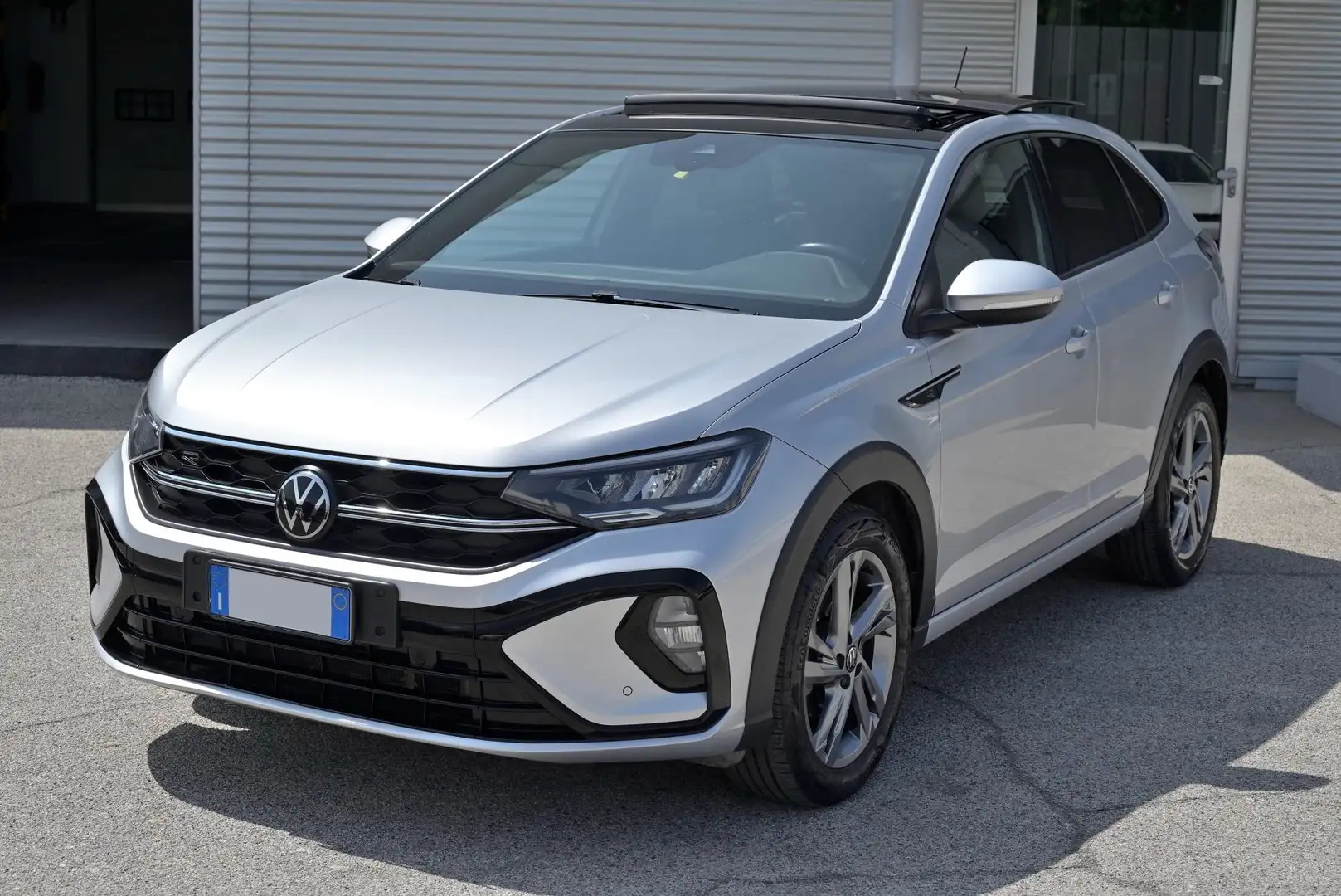 Volkswagen Taigo 1.0 Tsi 110cv R-Line Dsg Grigio - 1