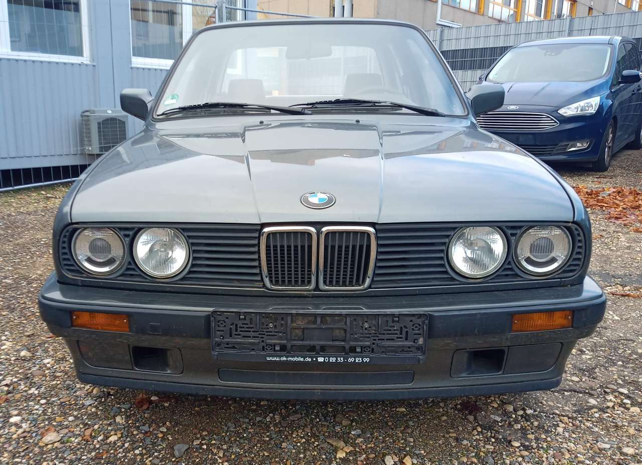 BMW 318 318i 4p