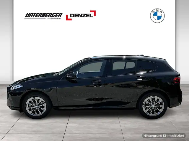 BMW 1 Series view 3