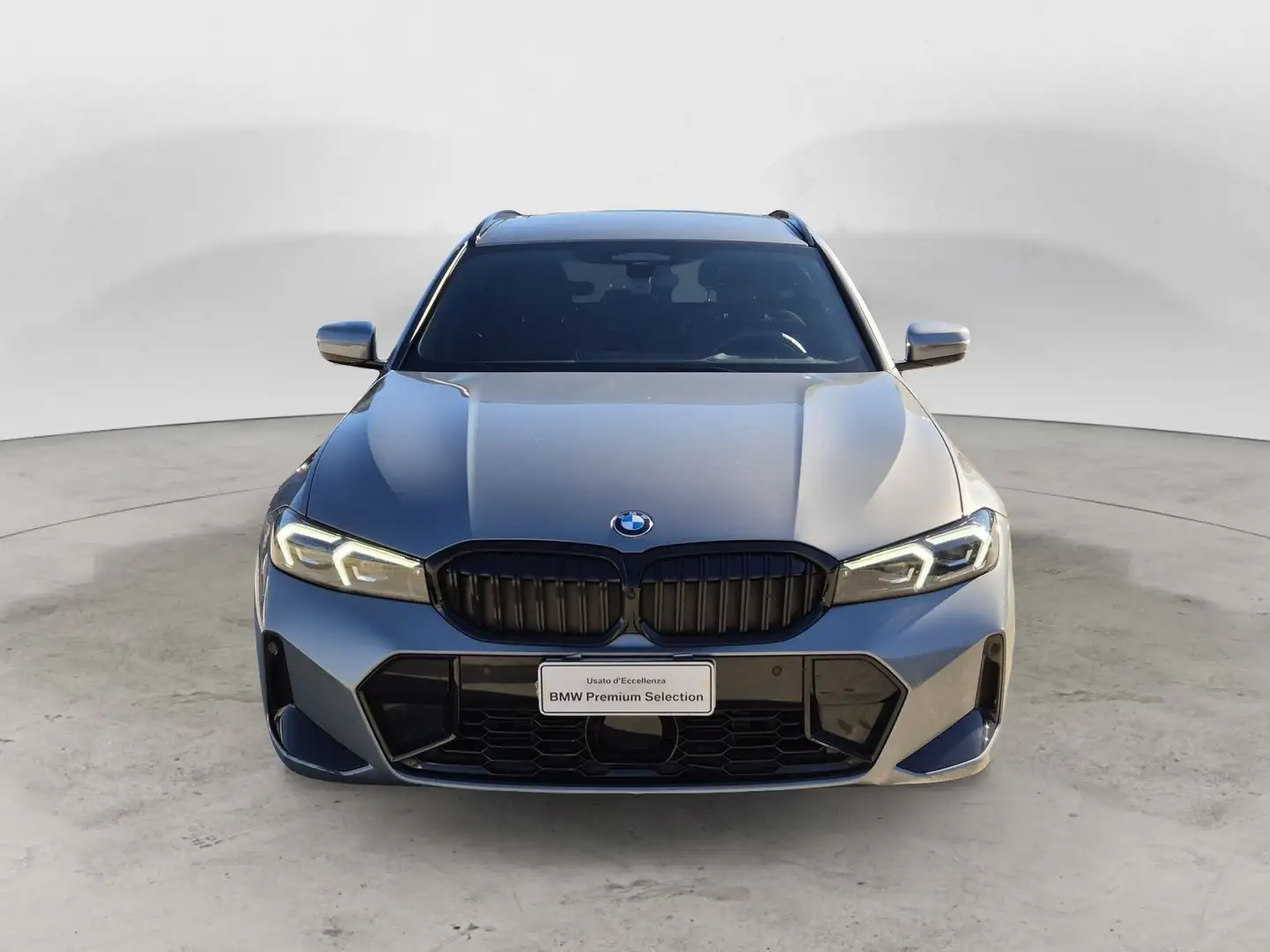 BMW 320 320d Touring mhev 48V xdrive MSport Pro auto Grigio - 2