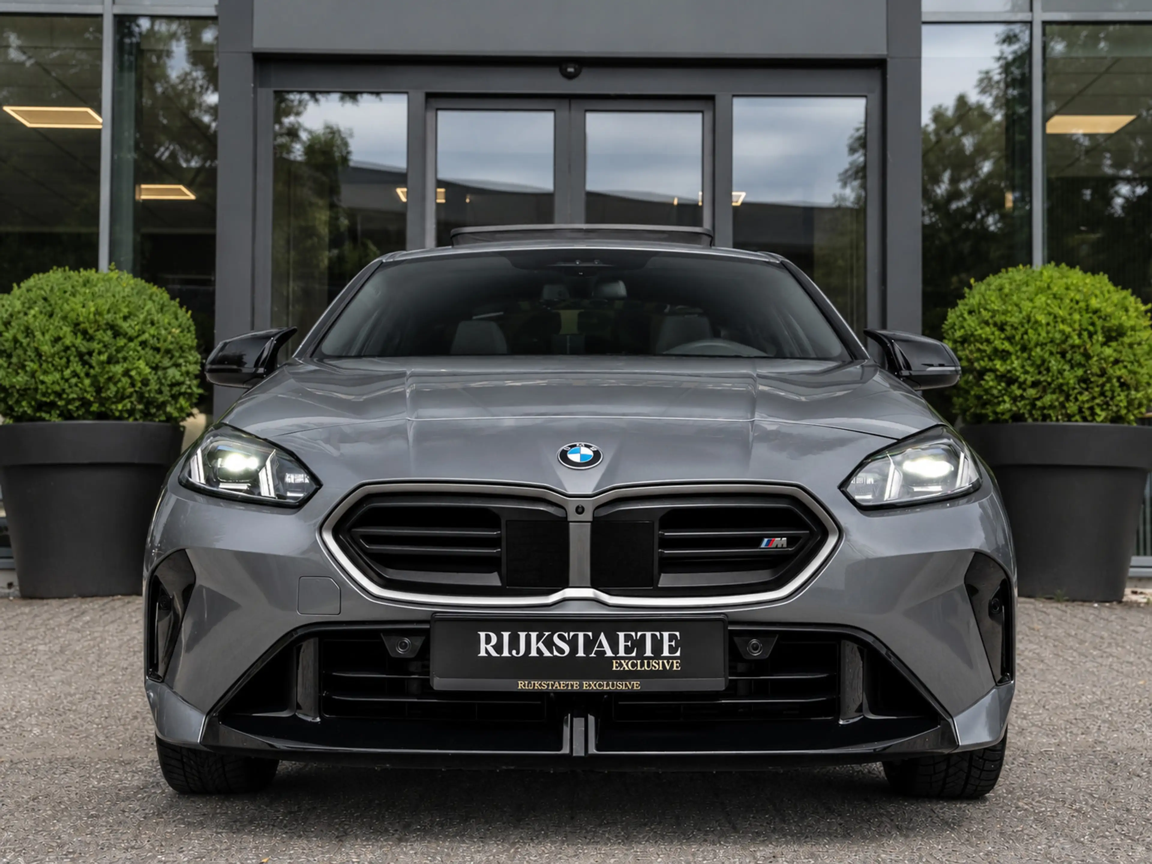 BMW 135 1-serie M135 xDrive|PANO|H&K|360|HEAD-IP|MEMORY|SF — photo 3