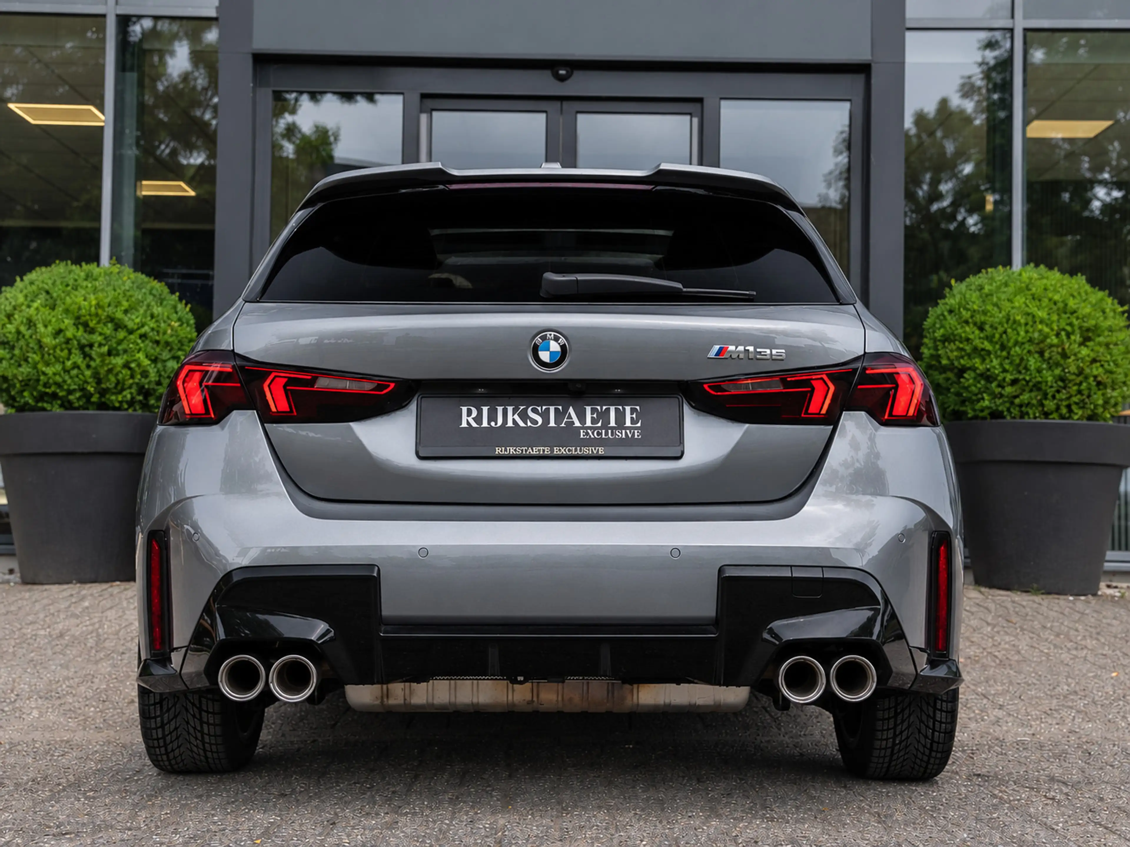 BMW 135 1-serie M135 xDrive|PANO|H&K|360|HEAD-IP|MEMORY|SF — photo 8