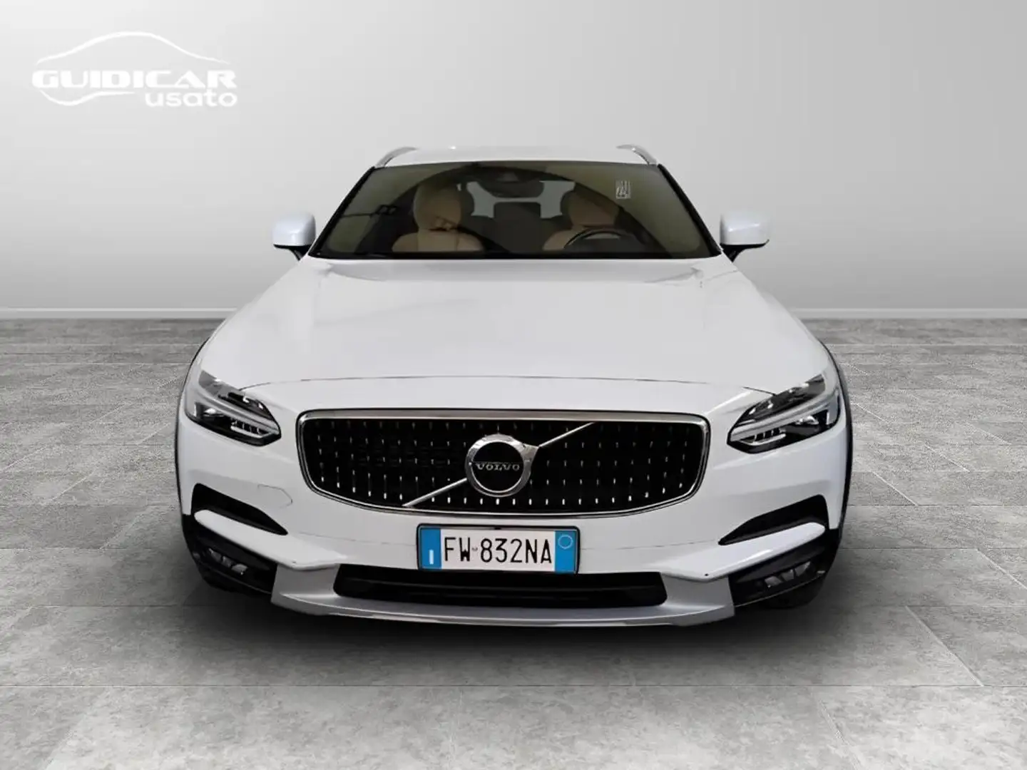 Volvo V90 Cross Country 2.0 D4 awd geartronic my19 Bianco - 2