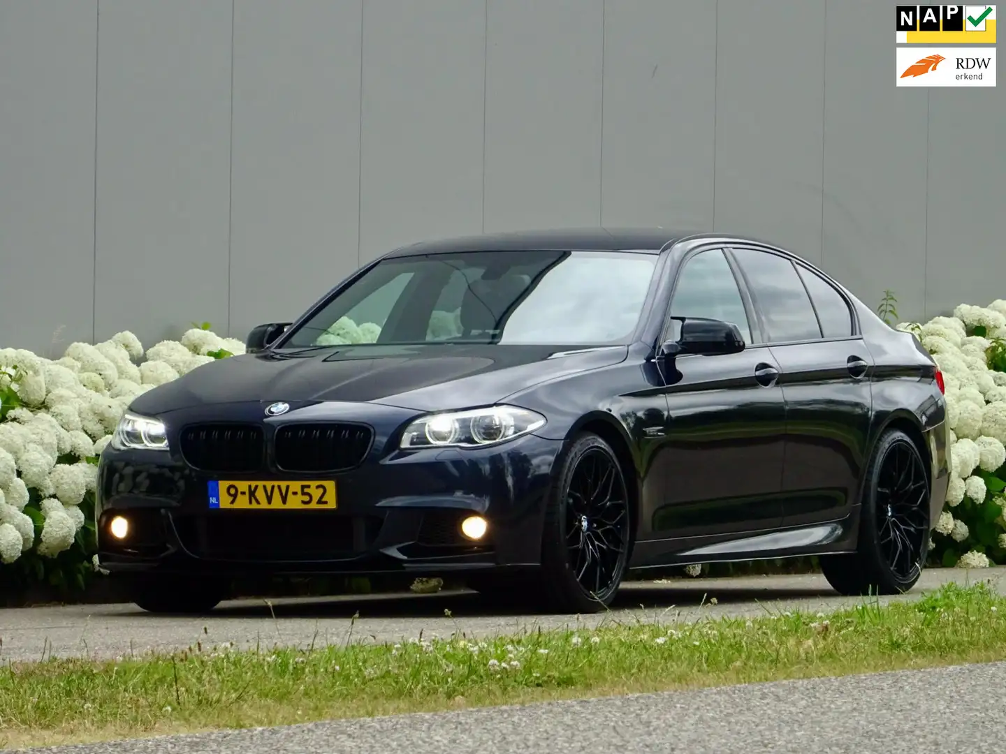 BMW 520 5-serie ///M Sport 520i High Executive Aut // 20 i Blauw - 1