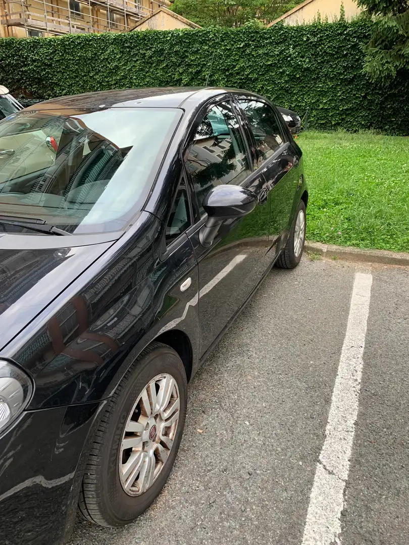 Fiat Punto Punto III 2012 5p 1.2 Lounge E6 Noir - 2