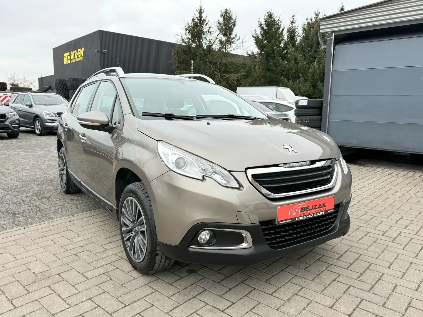 Peugeot 2008 PureTech 82 Allure2015 1.2i 1jaar garantie - 1