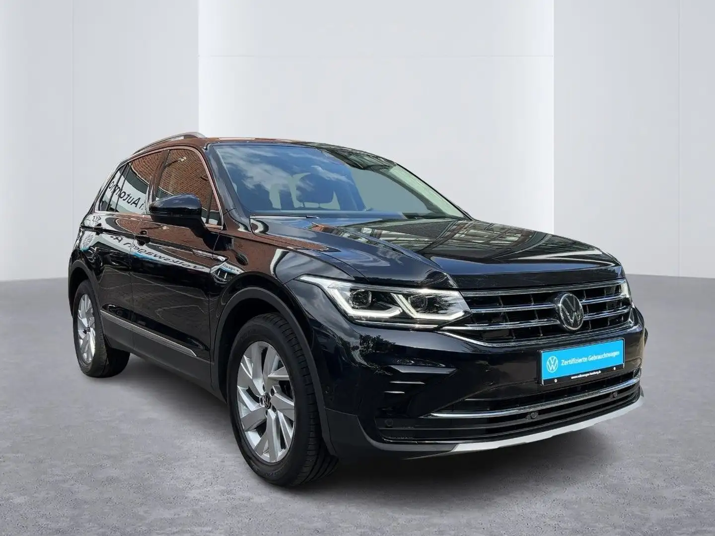 Volkswagen Tiguan 2.0 TDI DSG Elegance PANO/ACC/NAVI/KAMERA Schwarz - 2