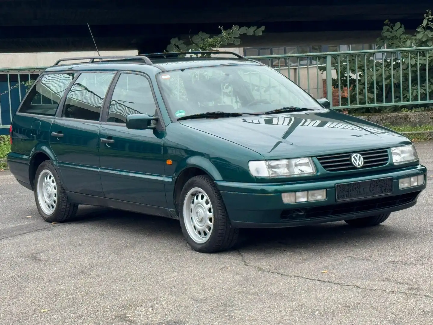 Volkswagen Passat GL *Scheckheft*67TKM Original*1.Hand* Verde - 1