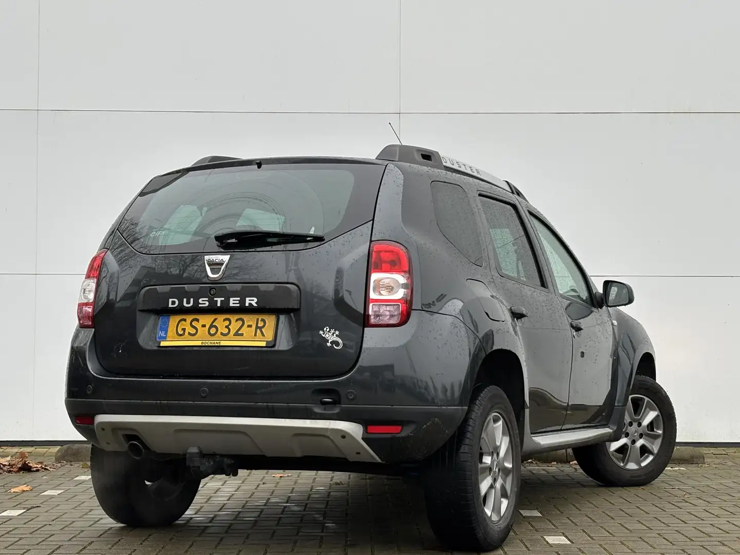 Dacia Duster 1.2 TCe 4x2 Prestige | Leder Interieur | Aanhangwa Gris - 2