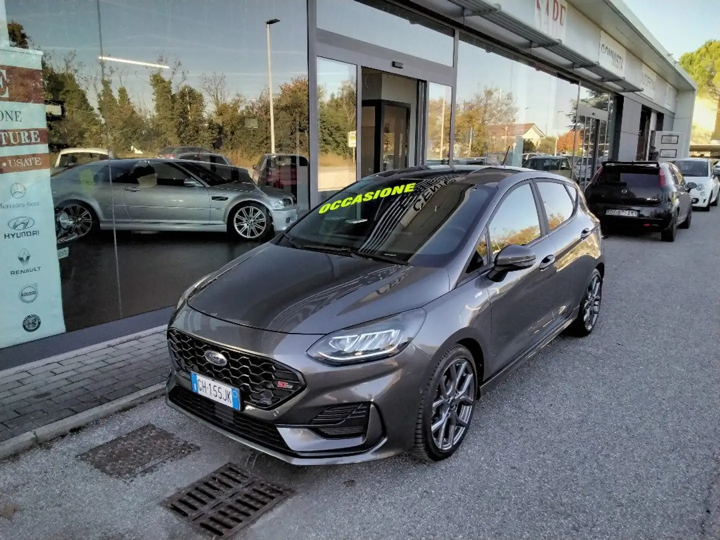 Ford Fiesta 1.0 Ecoboost Hybrid 125 CV 5 porte ST-Line Grigio - 2