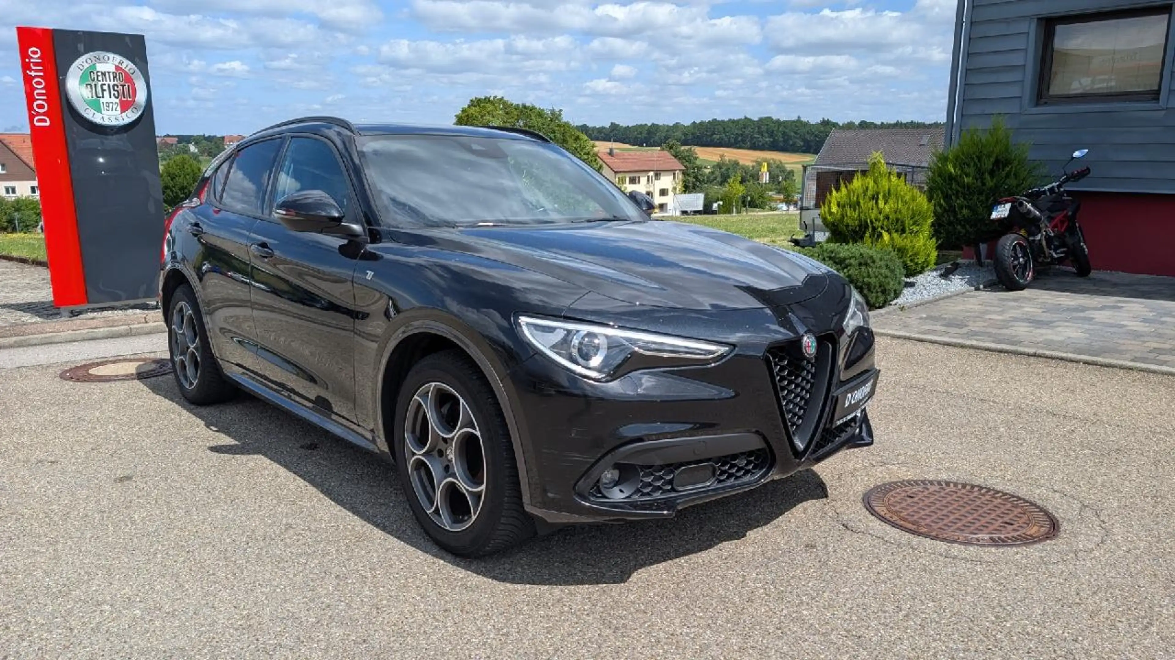 Alfa Romeo Stelvio Ti Q4 — photo 3